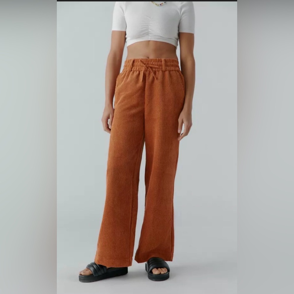 BDG Women's Corduroy Wide-Leg Pants - orangey brown